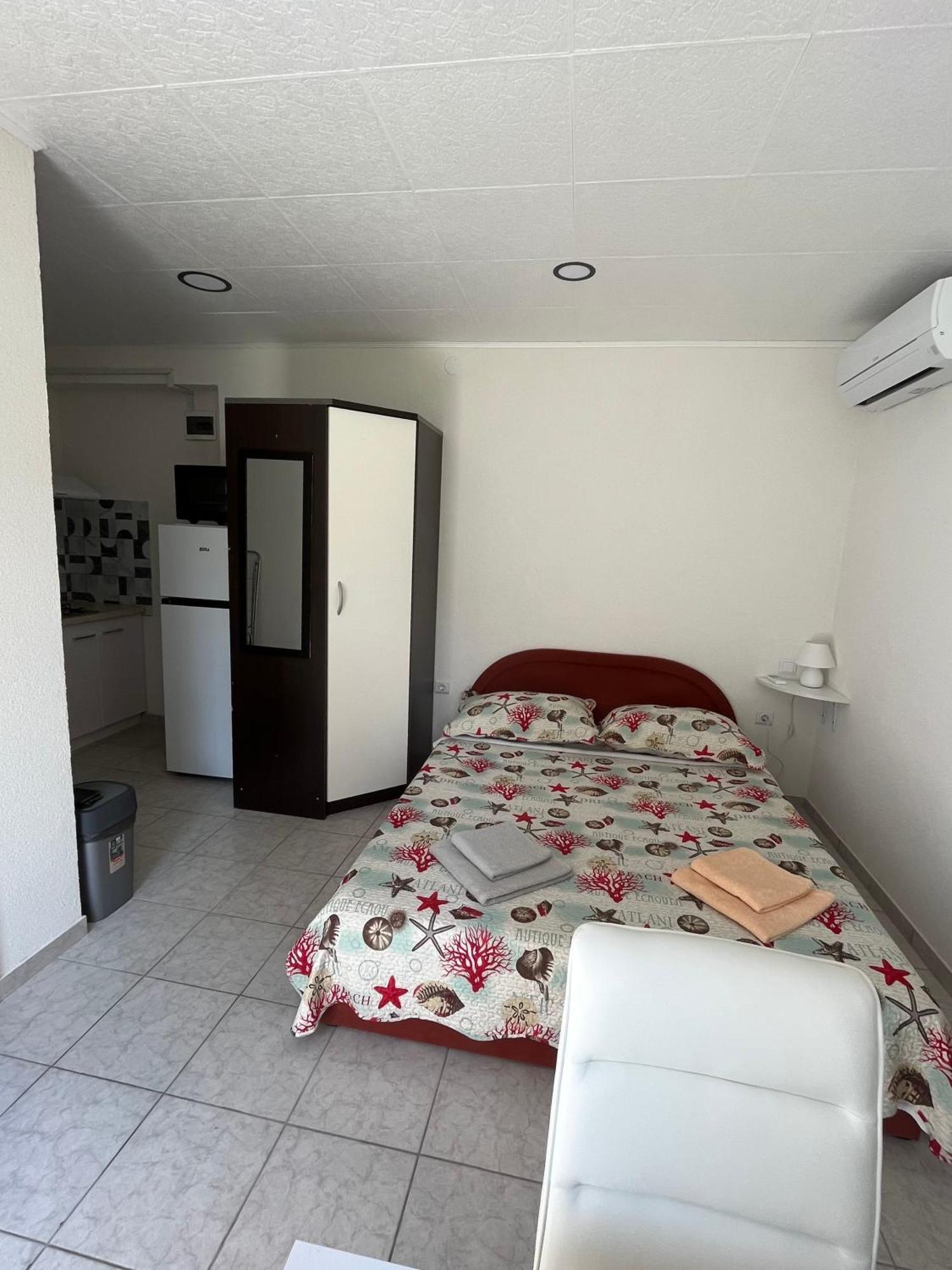 Apartment Eri 普利莫顿 外观 照片